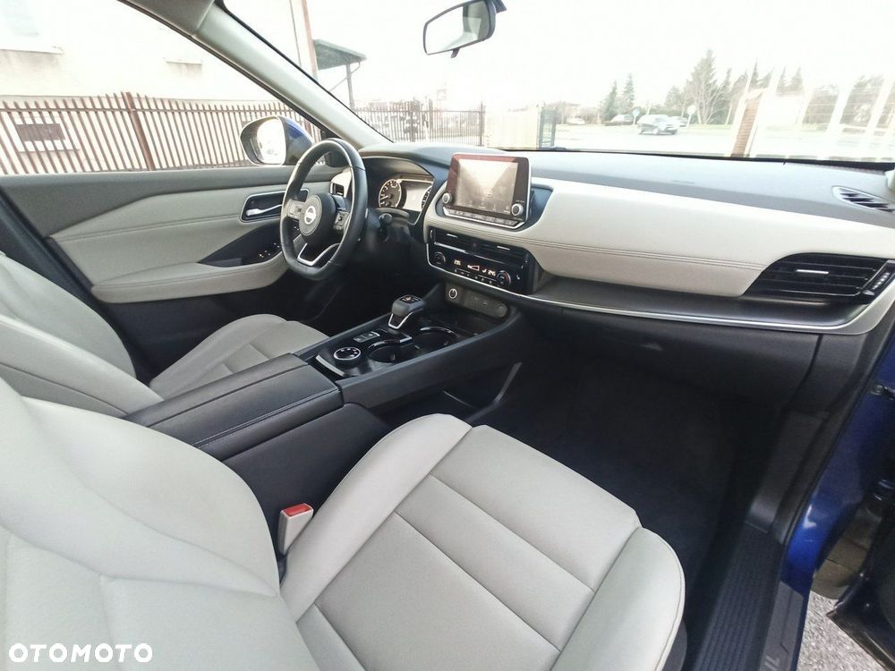 Nissan Rogue - 11