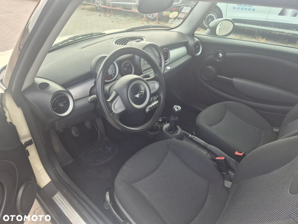 MINI ONE Standard - 10