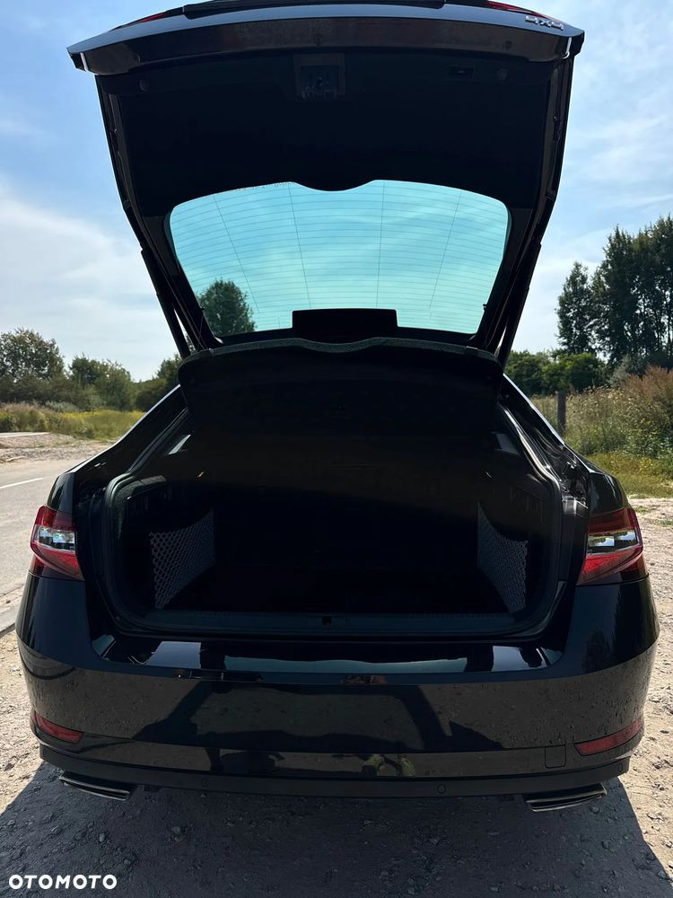 Skoda Superb 2.0 TSI 4x4 Sportline DSG - 10