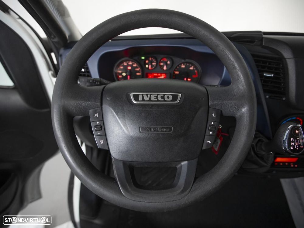 Iveco Daily 3.0 50C18 c/IVA - 10