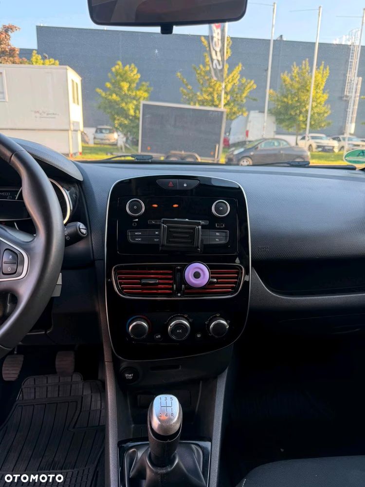 Renault Clio 0.9 TCe Limited - 8