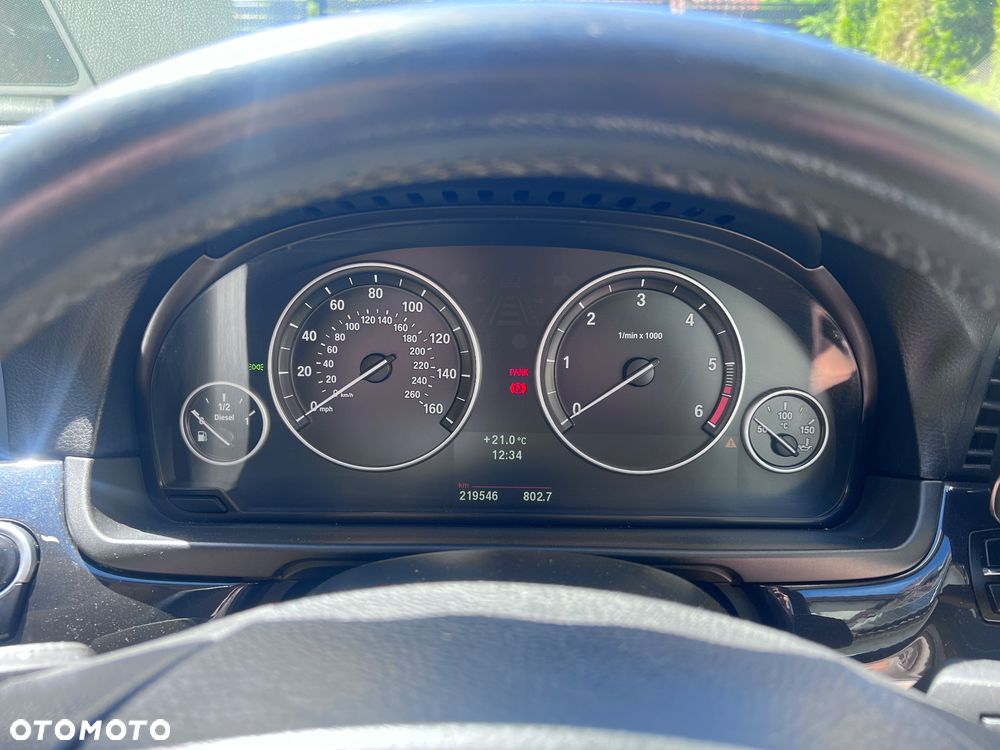 BMW Seria 5 520d - 6