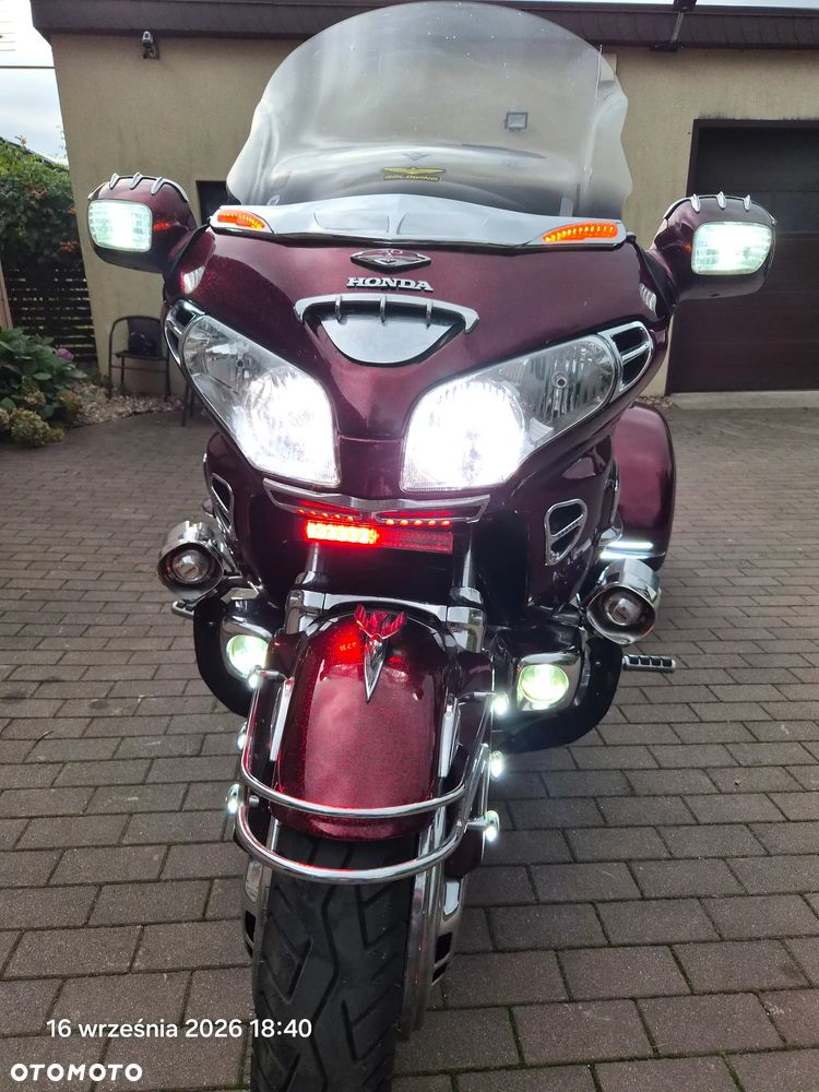 Honda GL - 6