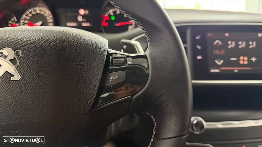 Peugeot 308 SW - 17
