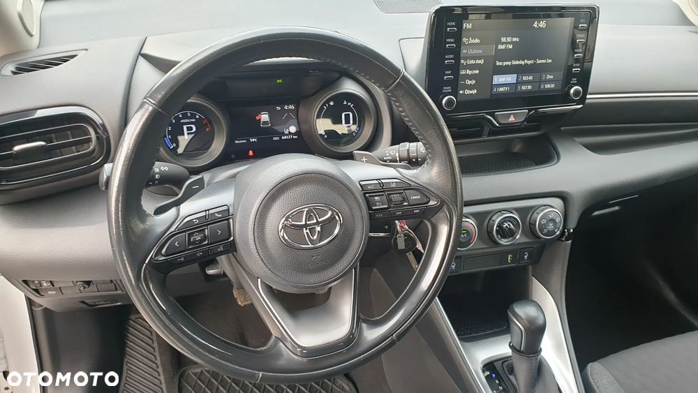 Toyota Yaris 1.5 Comfort CVT - 25