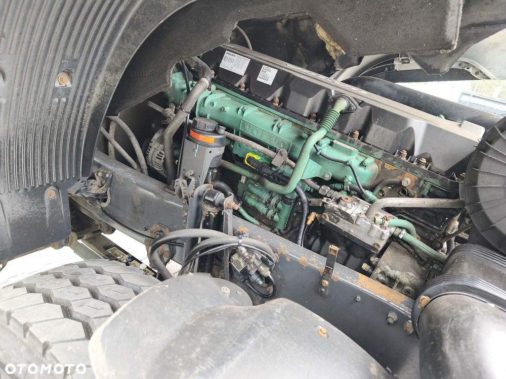 Volvo FH12 420 Standard Automat 2013 rok nowe opony - 30