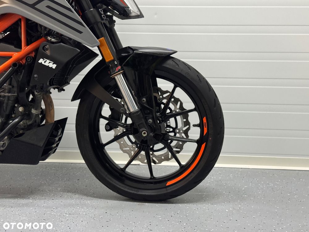 KTM Duke - 7