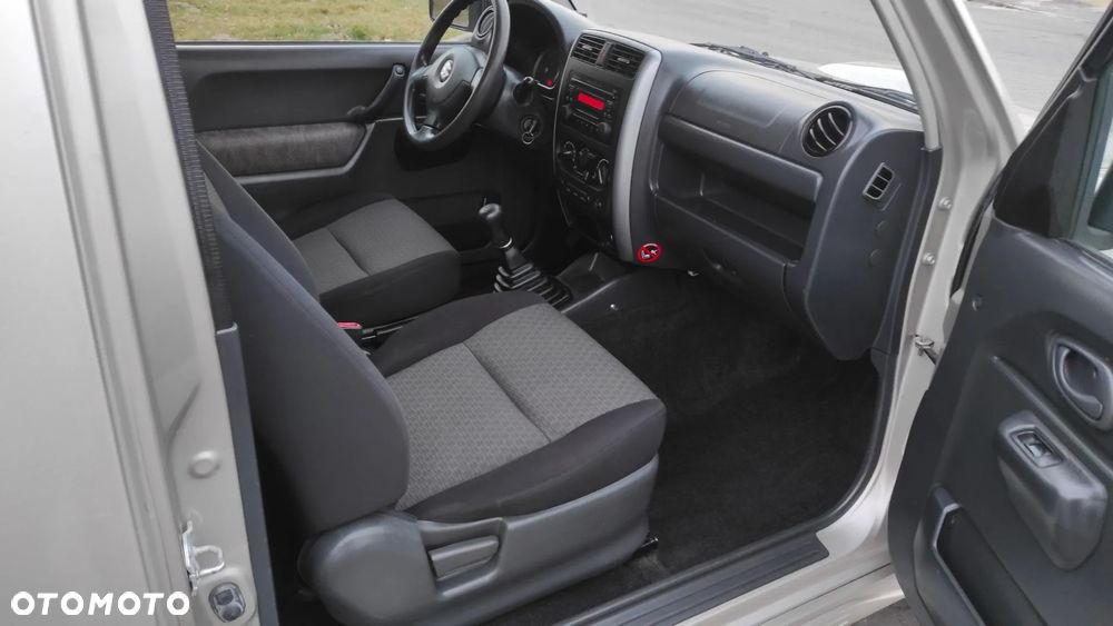 Suzuki Jimny - 16