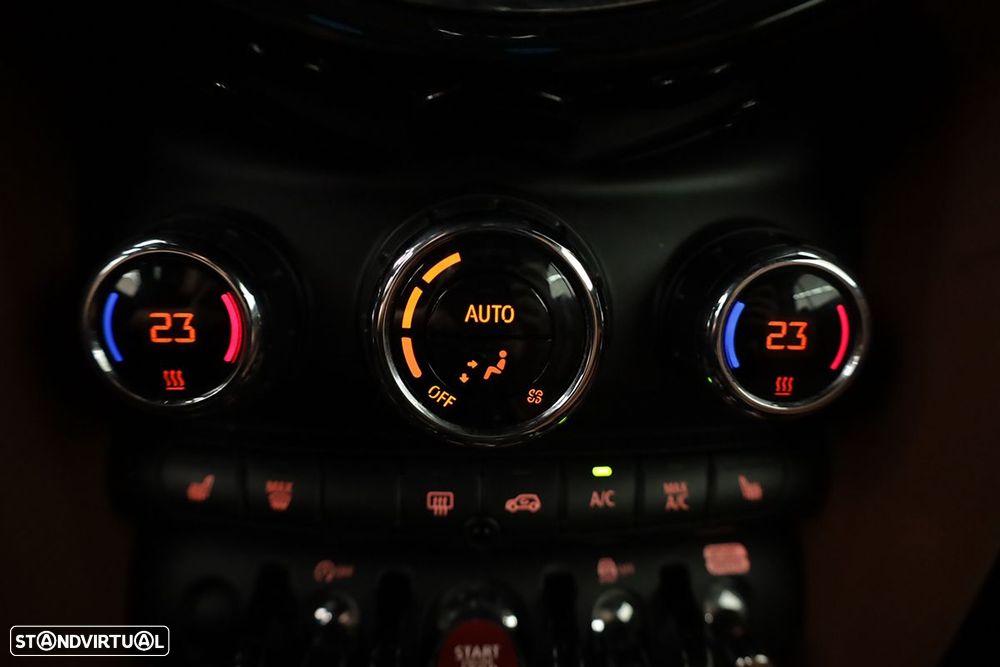 MINI Cabrio - 16
