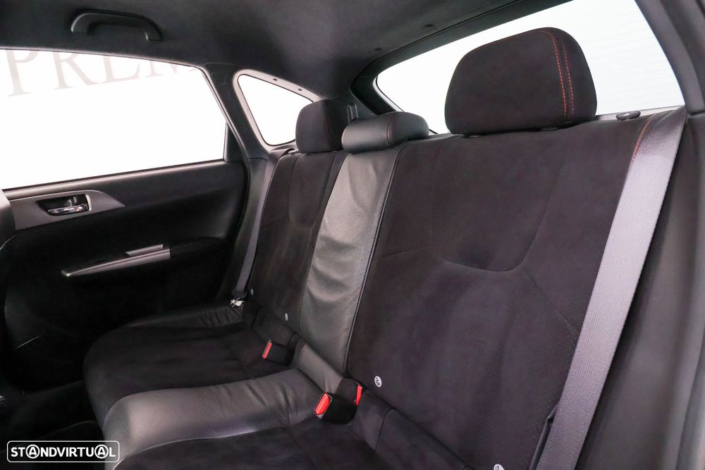 Subaru Impreza 2.5 WRX STi - 19