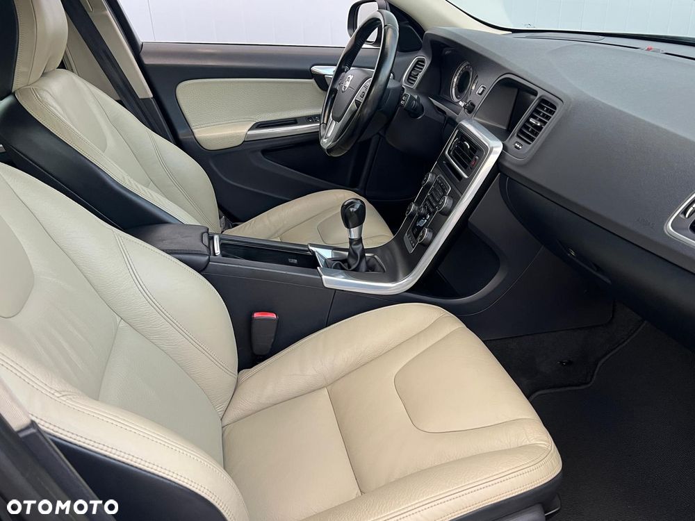 Volvo V60 - 20