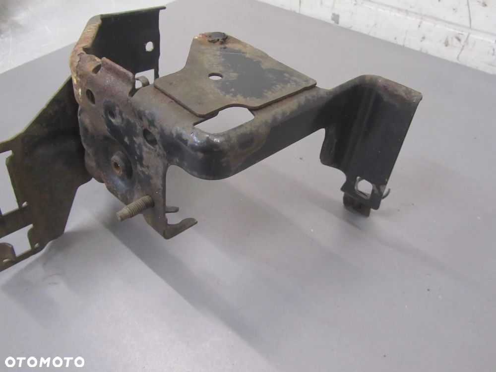 Mocowanie Pompy ABS Citroen Berlingo-Partner 2008- - 3