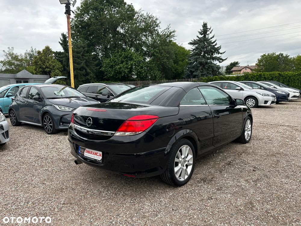 Opel Astra - 16