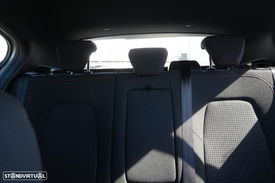 Ford Focus 1.0 EcoBoost MHEV ST-Line - 8