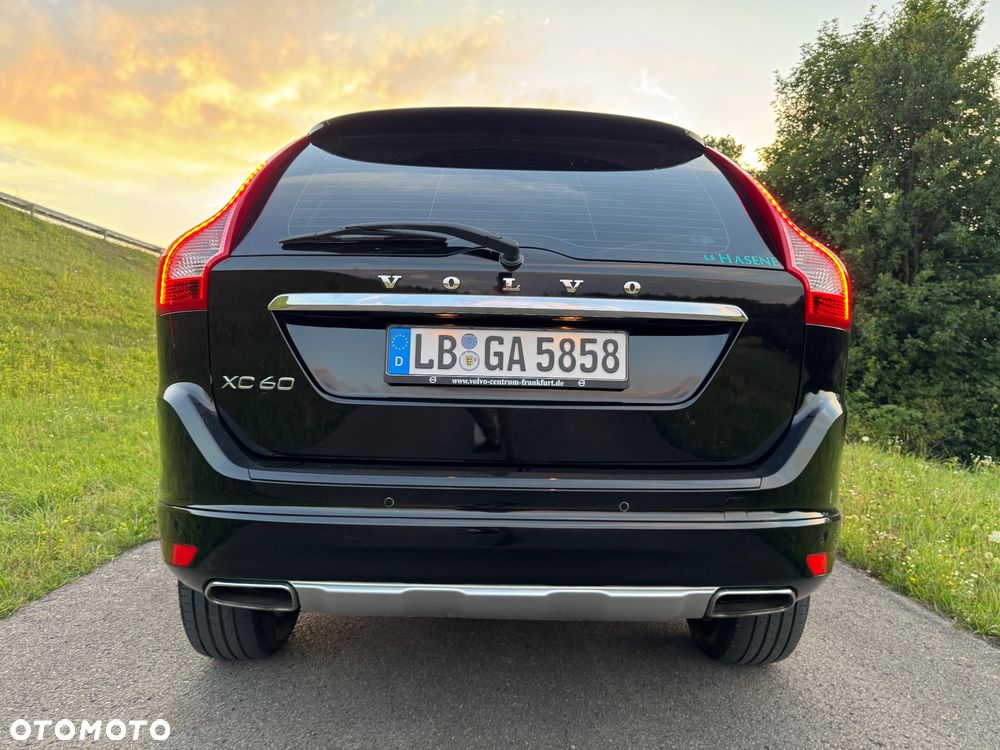 Volvo XC 60 D4 Momentum - 17