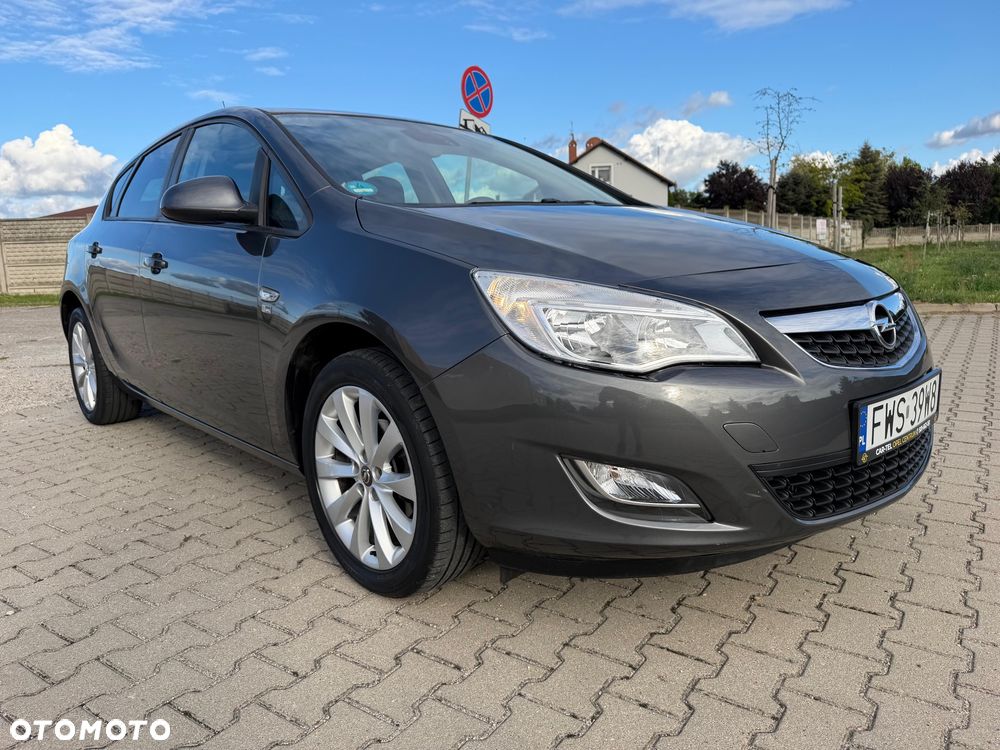 Opel Astra 1.4 Turbo ecoFLEX Start/Stop 150 Jahre - 25