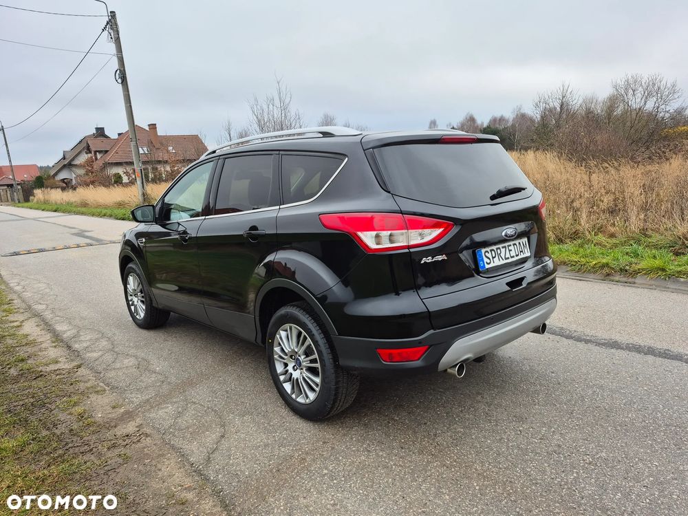 Ford Kuga 2.0 TDCi 2x4 Titanium - 34