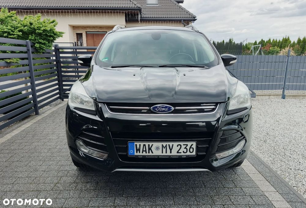 Ford Kuga 2.0 TDCi 4x4 Titanium - 4