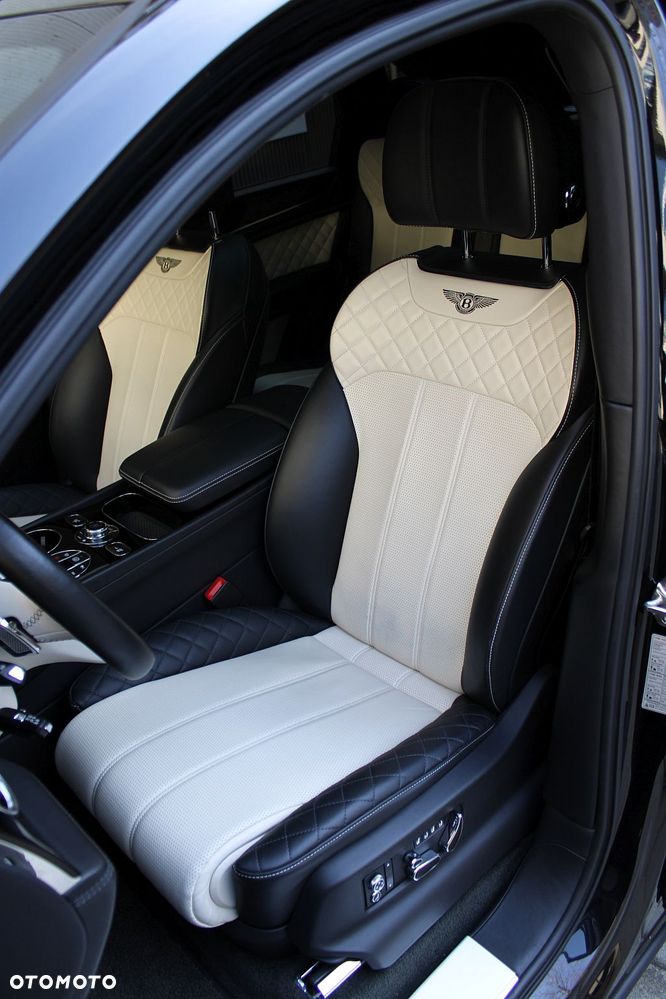 Bentley Bentayga - 7