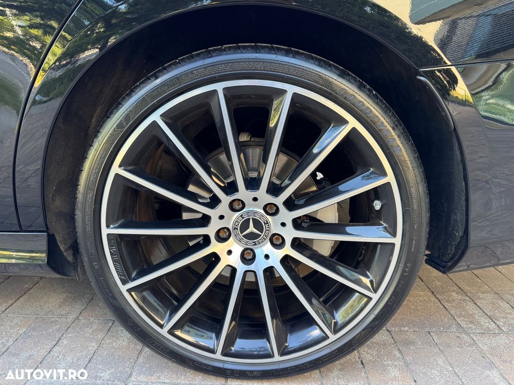 Mercedes-Benz E 220 d 4Matic 9G-TRONIC AMG Line - 25