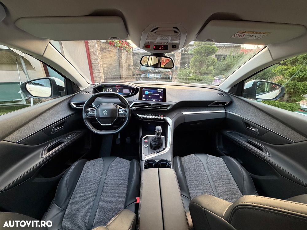 Peugeot 5008 - 7