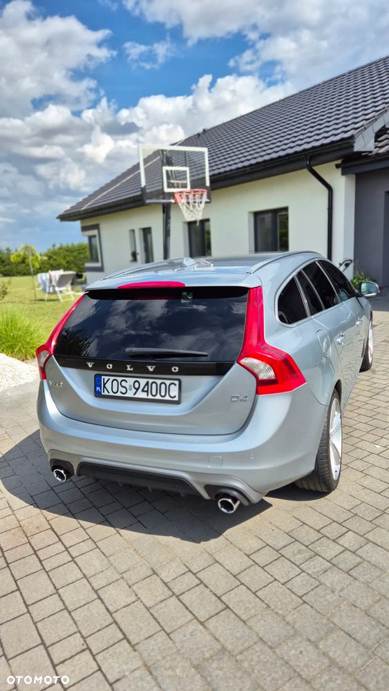 Volvo V60 - 2