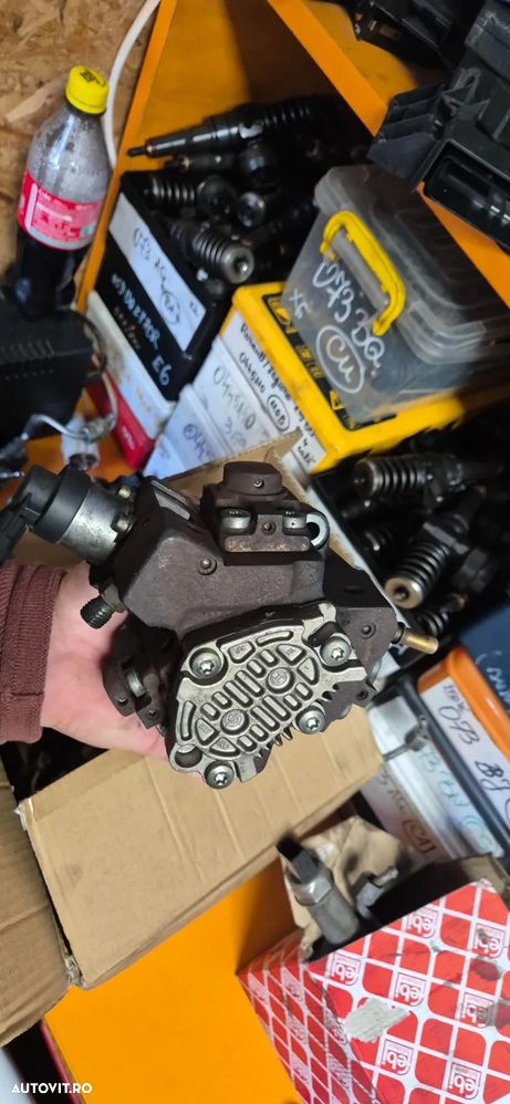 Pompa inalte / pompa injectie Renault Trafic 2.0 dci 2007-2015  diesel Euro 5 E5 0445010170 H8200690744 - 3