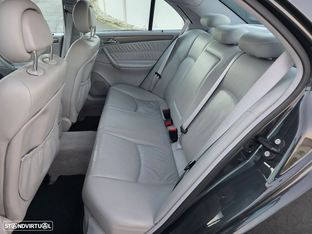 Mercedes-Benz C 220 CDi Avantgarde - 5