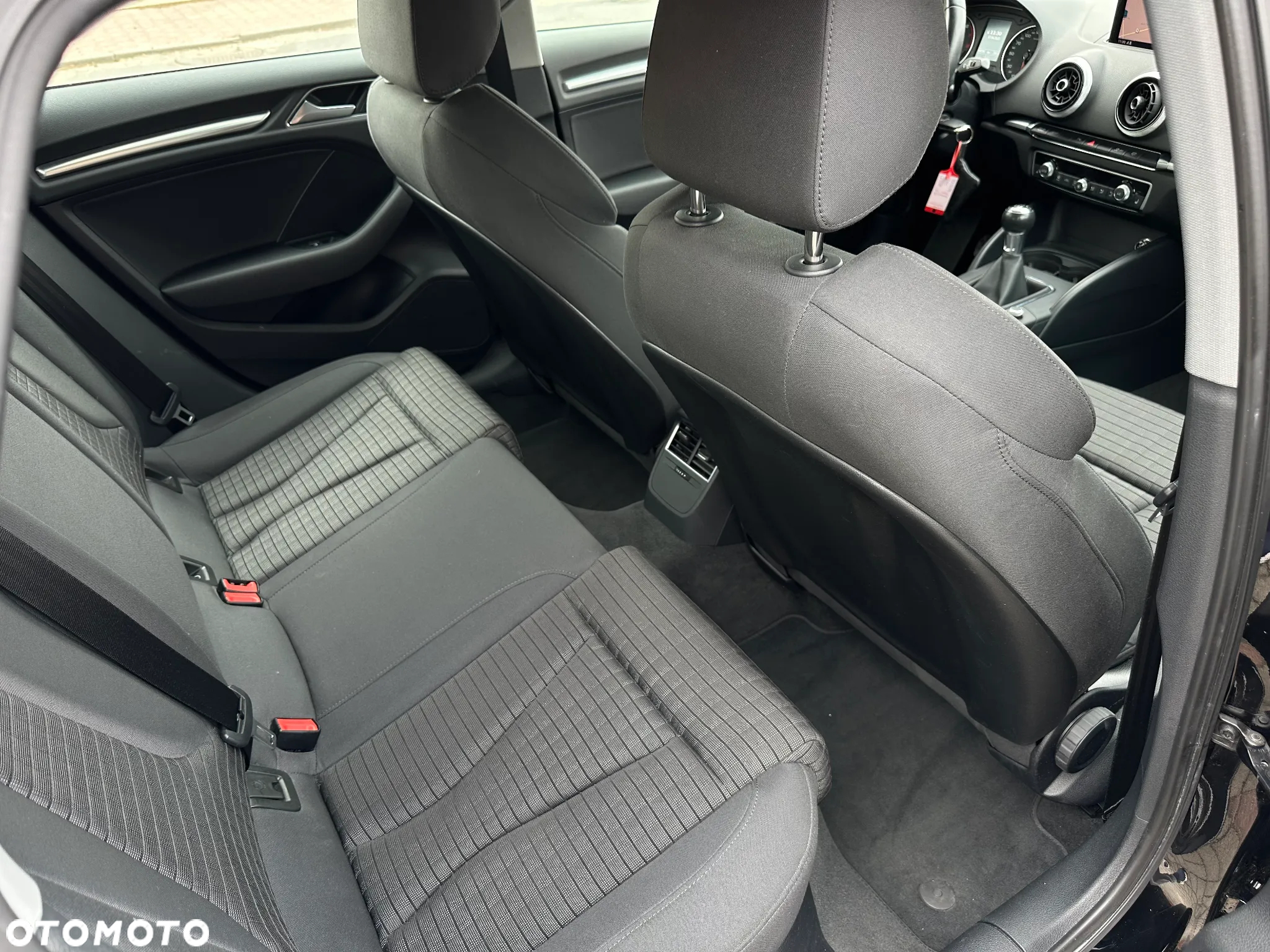 Audi A3 30 TFSI Sportback design - 9