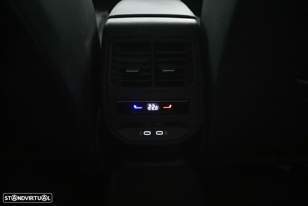Cupra Formentor 1.4 e-Hybrid DSG VZ - 12