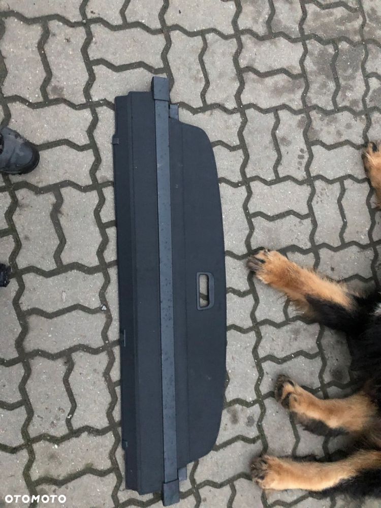 SKODA OCTAVIA IV KOMBI ROLETA BAGAŻNIKA 5E7867871 - 2