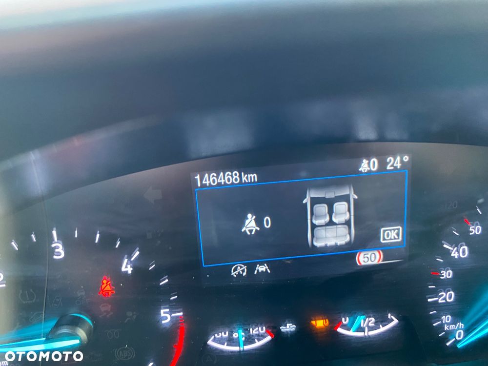 Ford Focus 1.5 EcoBlue STart-Stopp-System TITANIUM - 9