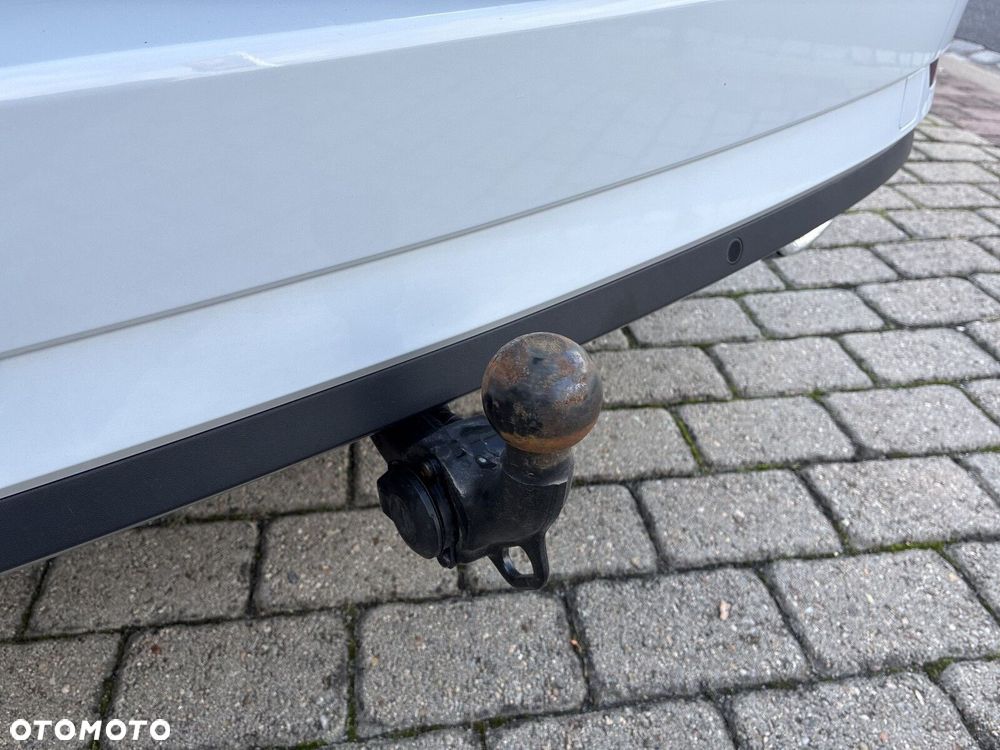 Skoda Superb 2.0 TDI SCR L&K DSG - 39