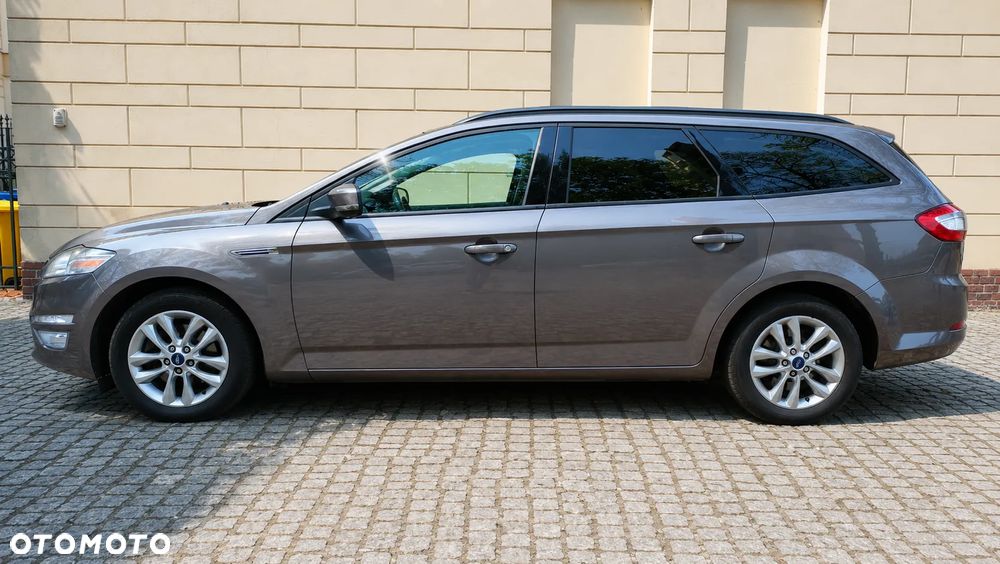 Ford Mondeo 2.0 TDCi Ambiente - 4