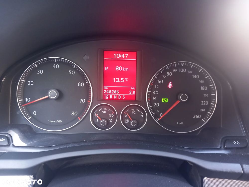 Volkswagen Golf 1.4 TSI DSG MATCH - 35