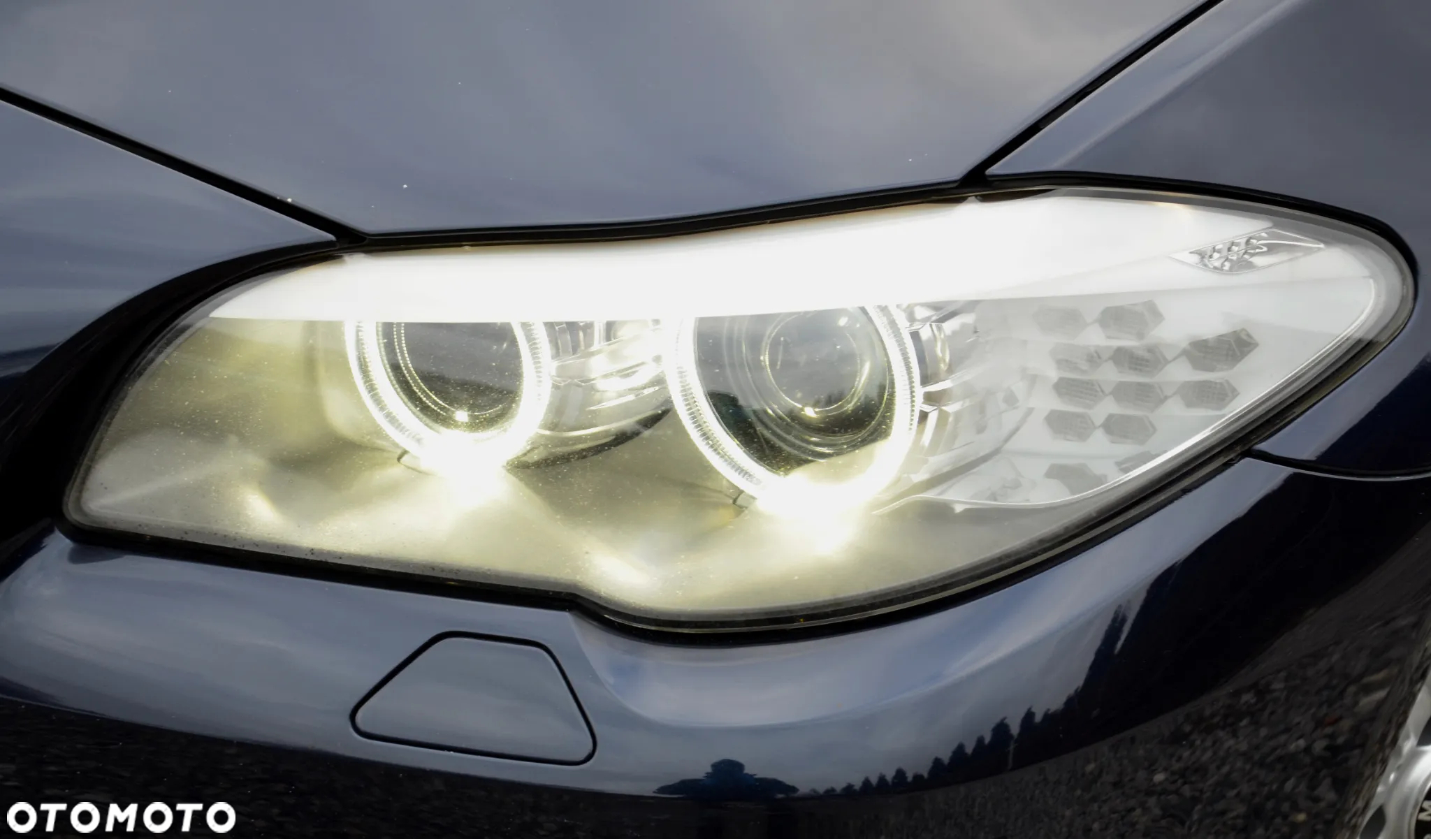 BMW Seria 5 520d Touring - 16