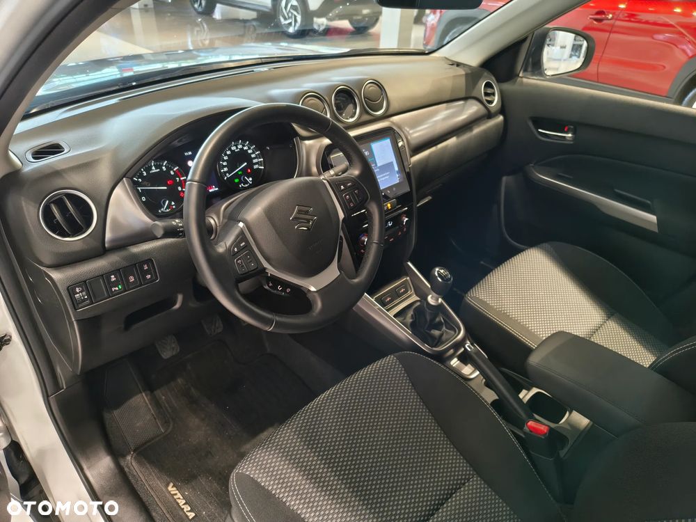 Suzuki Vitara 1.4 Boosterjet mHEV Premium Plus 2WD - 12