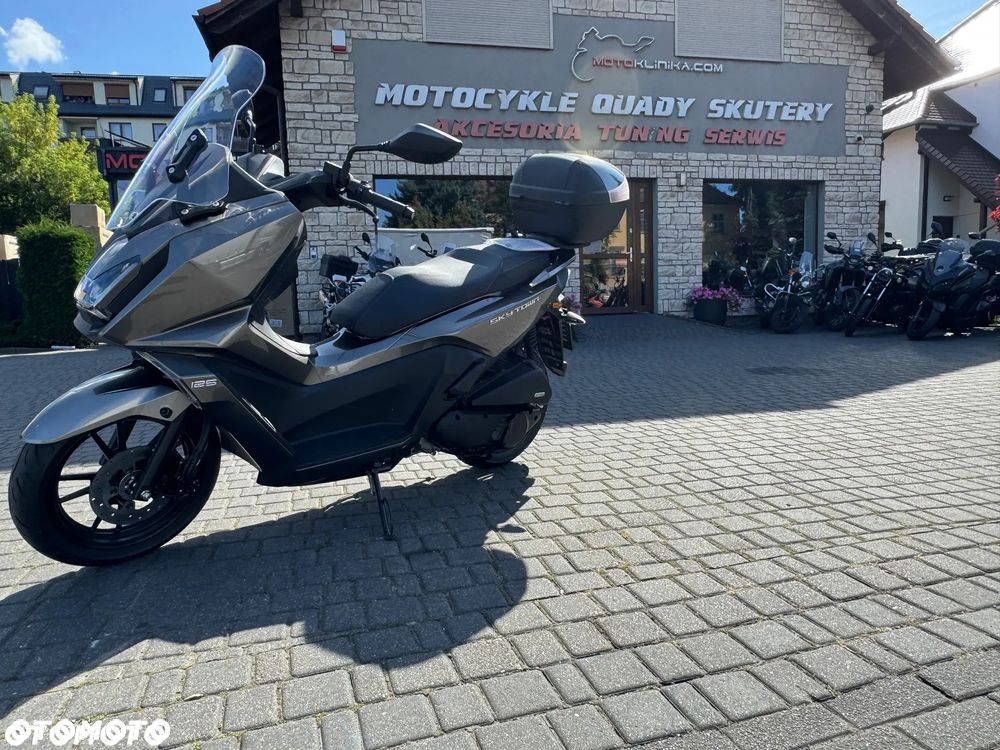 Kymco Skytown - 1