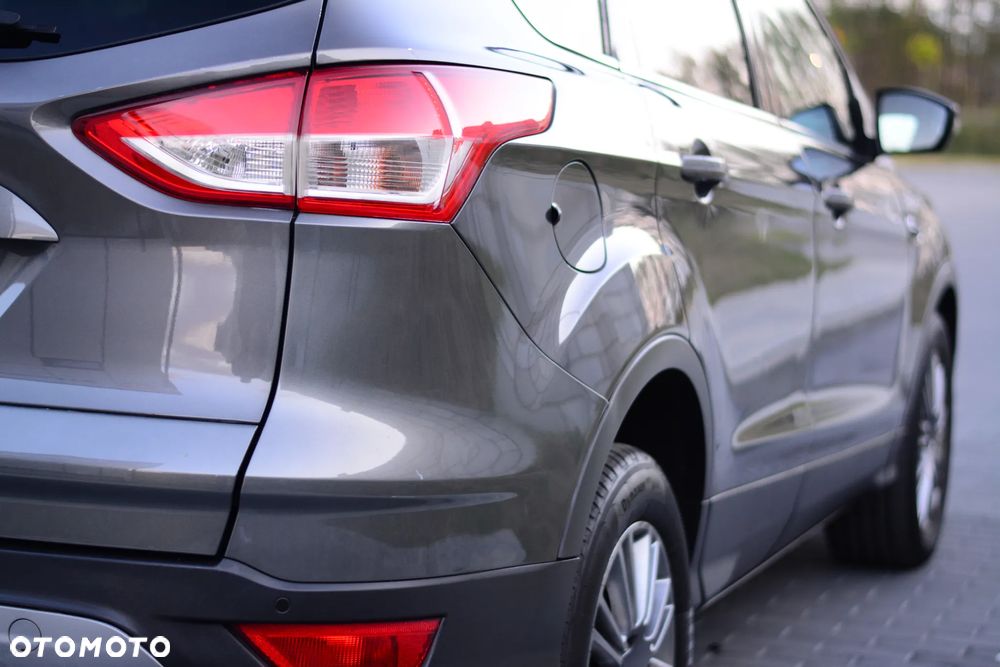 Ford Kuga 2.0 TDCi Titanium S FWD - 8