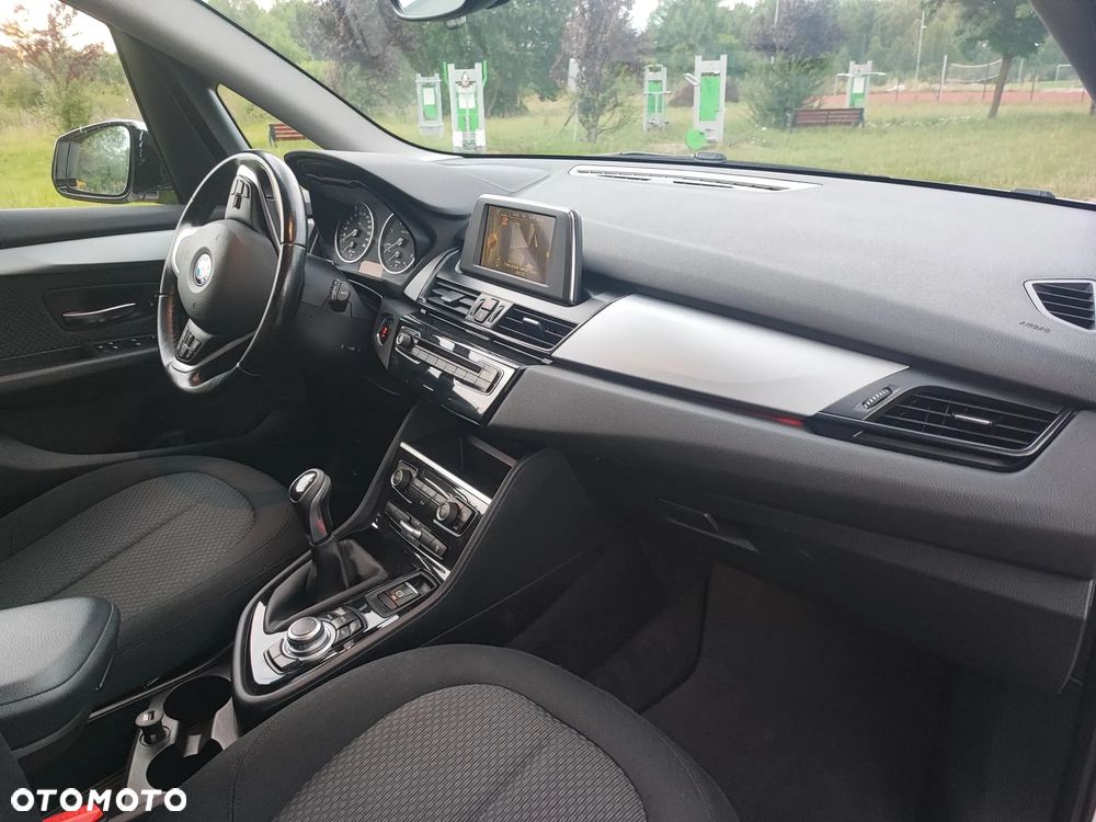 BMW Seria 2 216d Advantage - 35