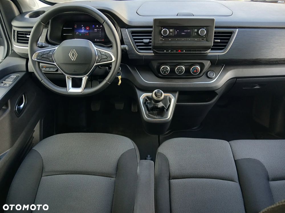 Renault Trafic 2.0 dCi - 8
