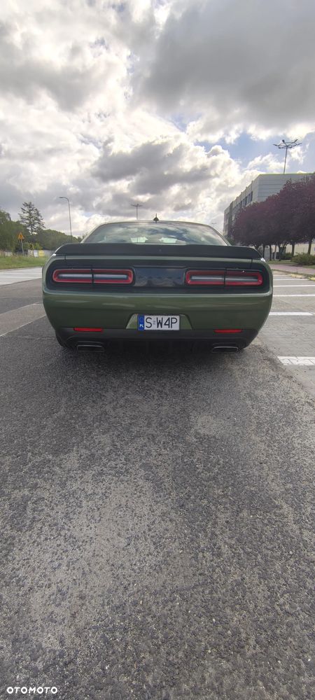 Dodge Challenger 5.7 R/T - 27