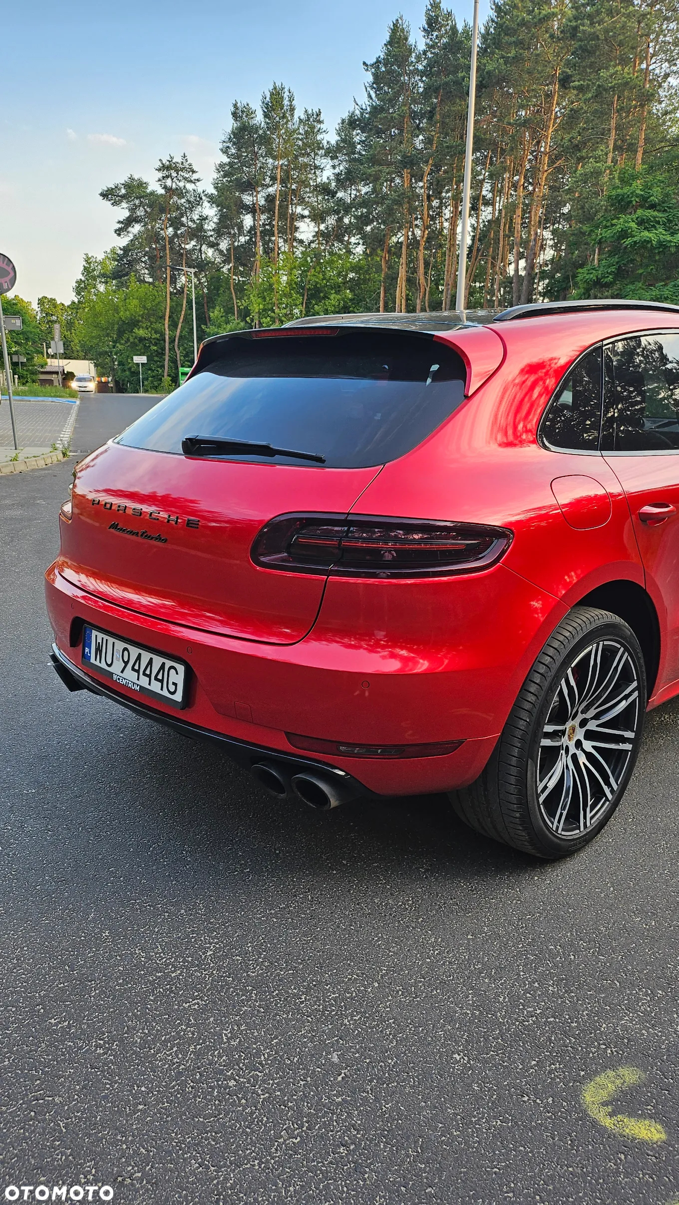 Porsche Macan Turbo - 12