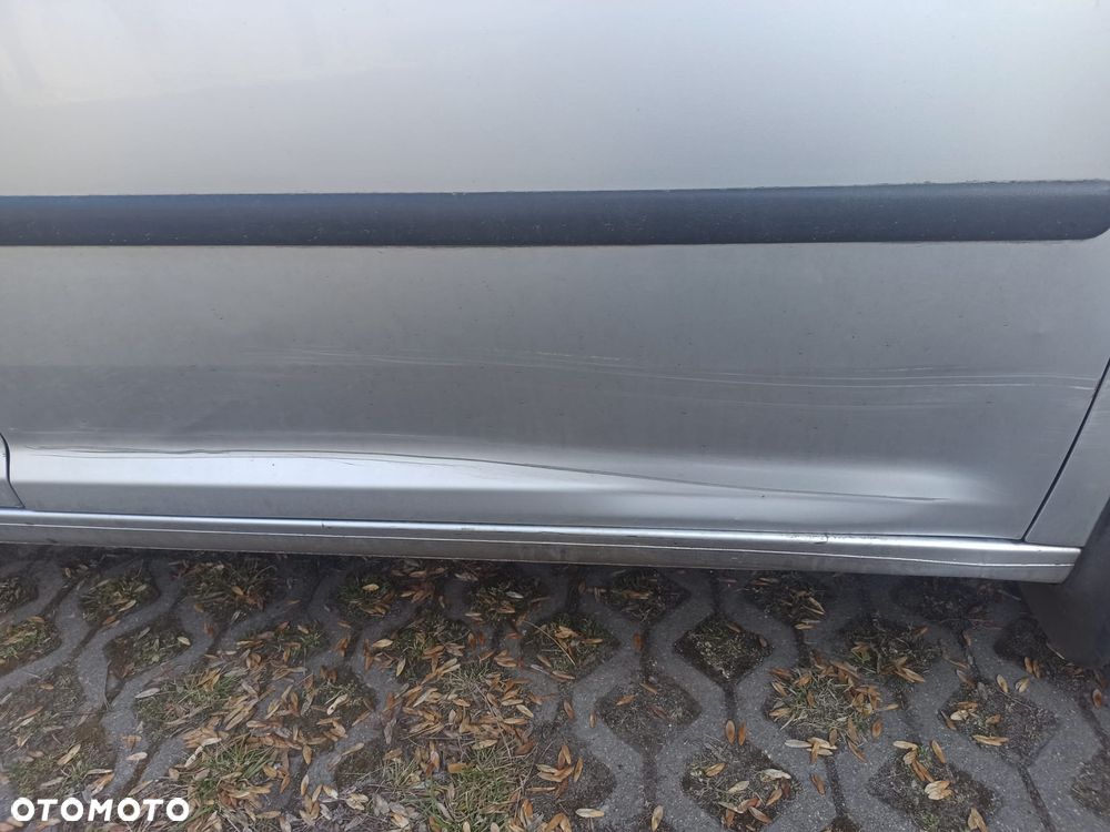 Volkswagen Caddy 1.2 (7-Si.) Edition 30 - 26