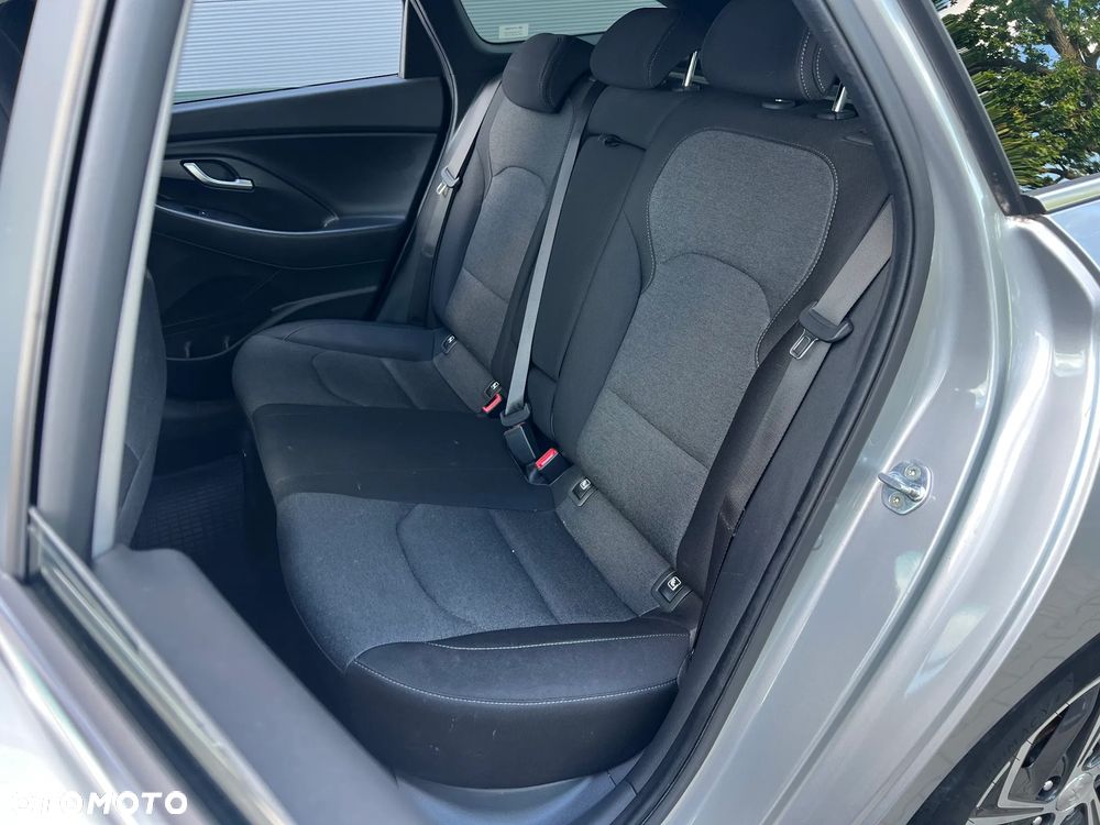 Hyundai i30 1.0 T-GDI Smart - 24