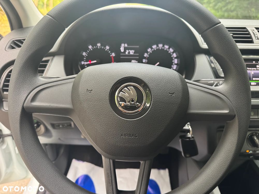 Skoda Fabia 1.0 MPI Cool Plus - 15