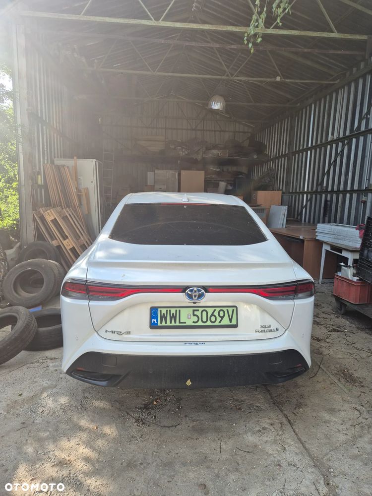 Toyota Mirai Executive - 3