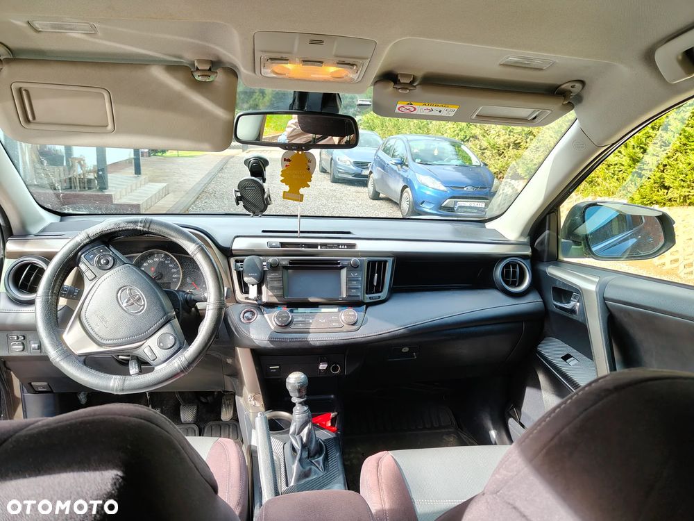Toyota RAV4 2.0 D-4D 4x4 - 6