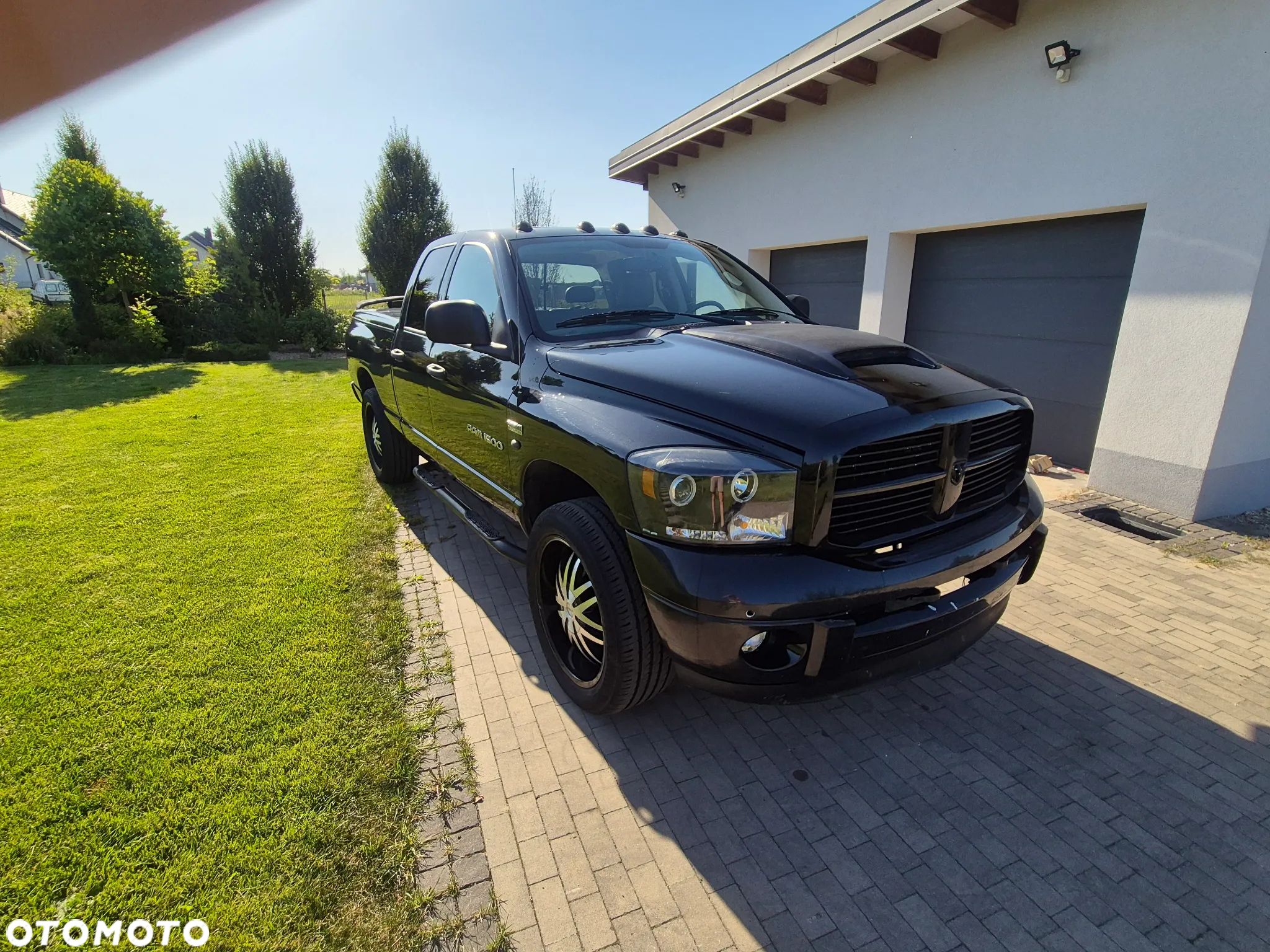 Dodge RAM 1500 5.7 4WD HEMI - 2
