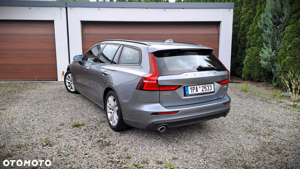 Volvo V60 D4 Geartronic Momentum - 4